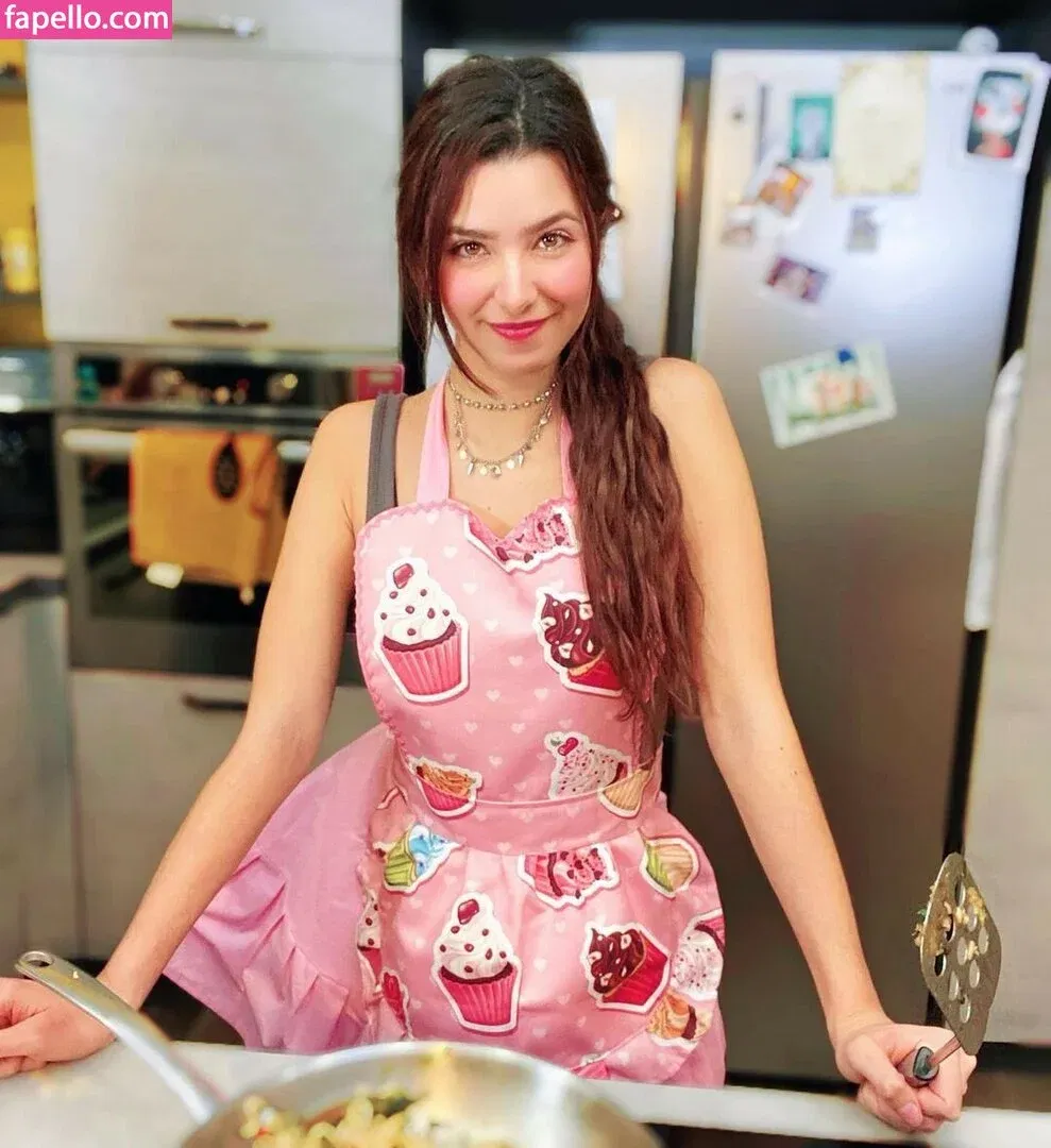 ASMR Glow Onlyfans Photo Gallery 