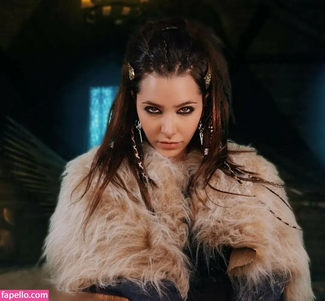 ASMR Glow Onlyfans Photo Gallery 