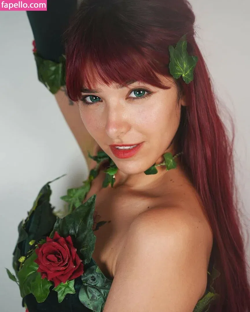 ASMR Glow Onlyfans Photo Gallery 