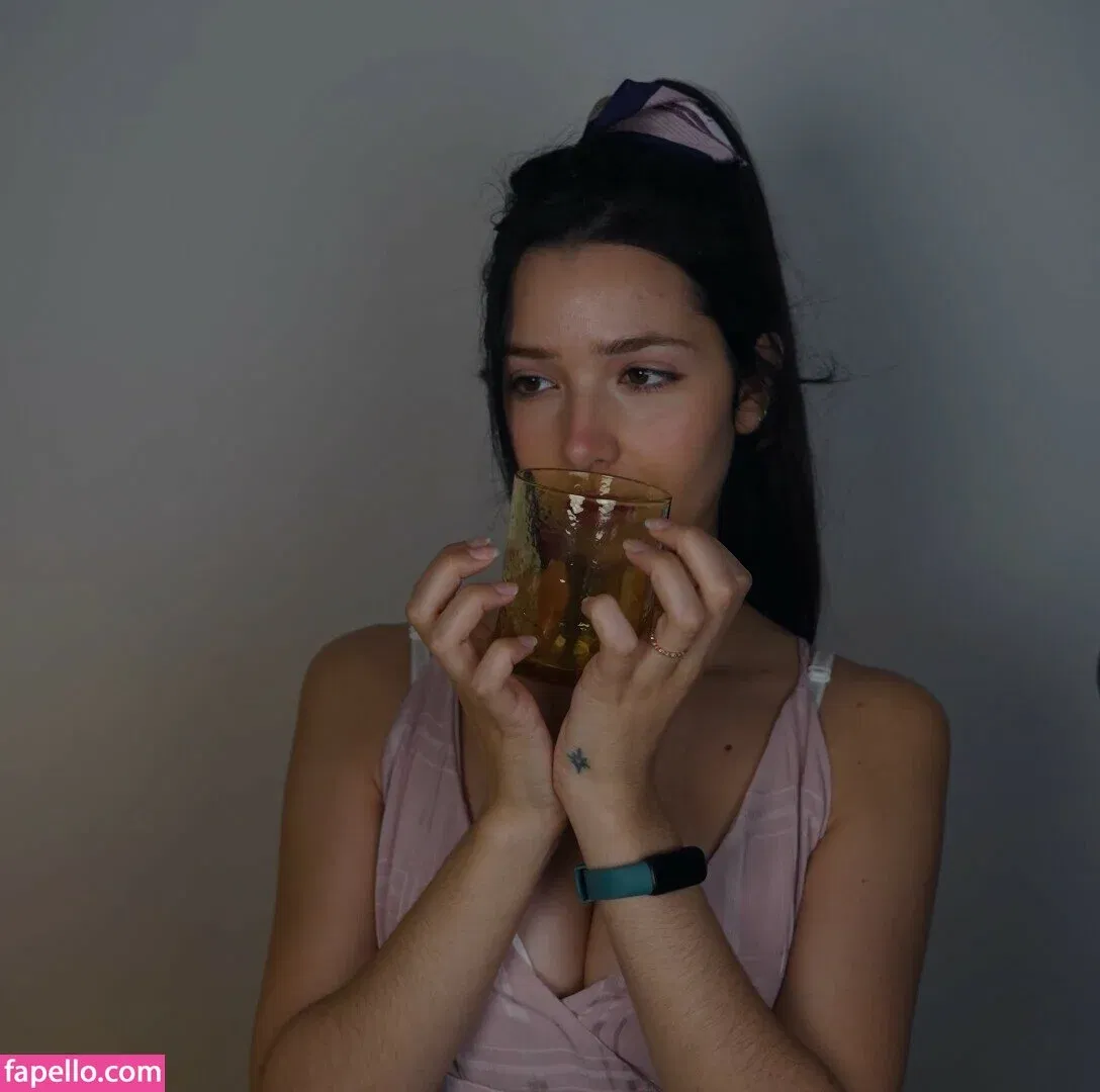 ASMR Glow Onlyfans Photo Gallery 