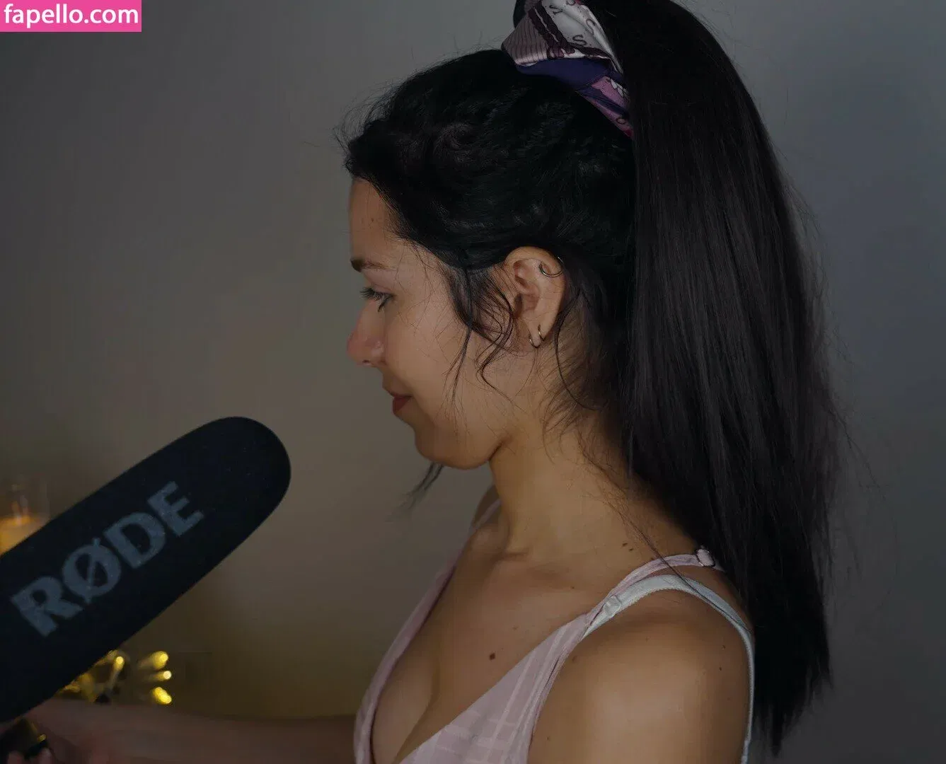 ASMR Glow Onlyfans Photo Gallery 