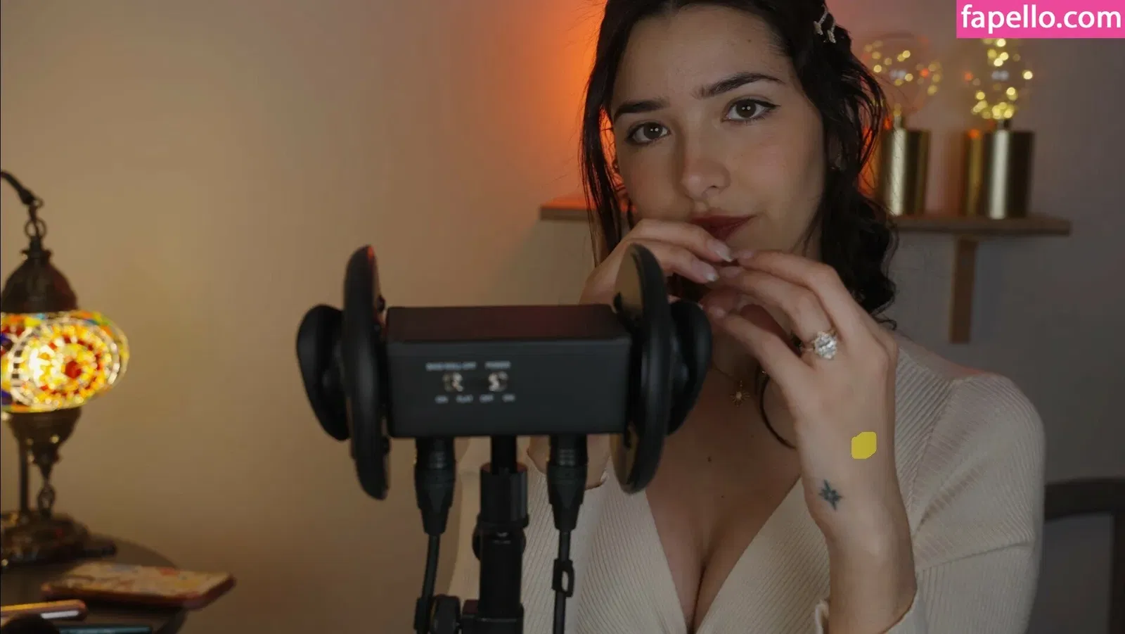 ASMR Glow Onlyfans Photo Gallery 