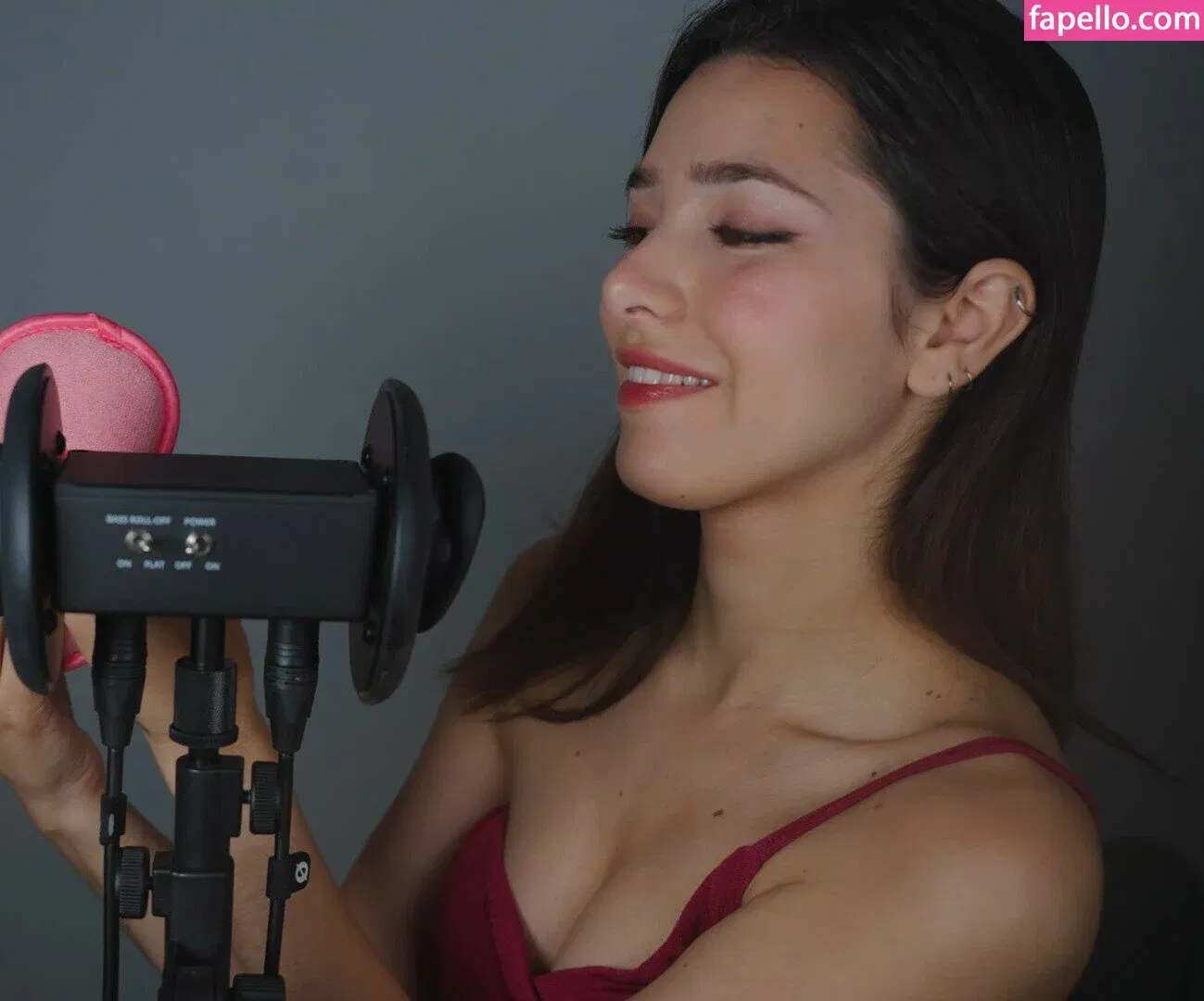 ASMR Glow Onlyfans Photo Gallery 