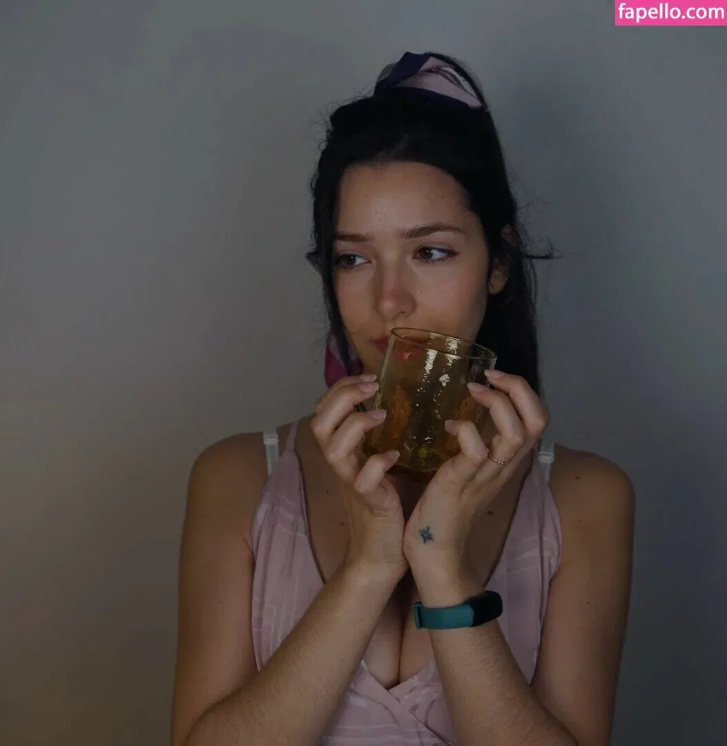 ASMR Glow Onlyfans Photo Gallery 