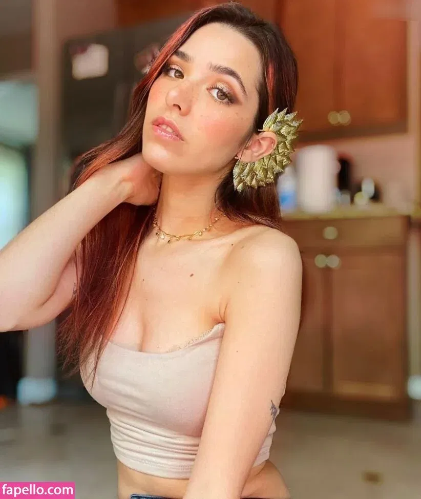 ASMR Glow Onlyfans Photo Gallery 