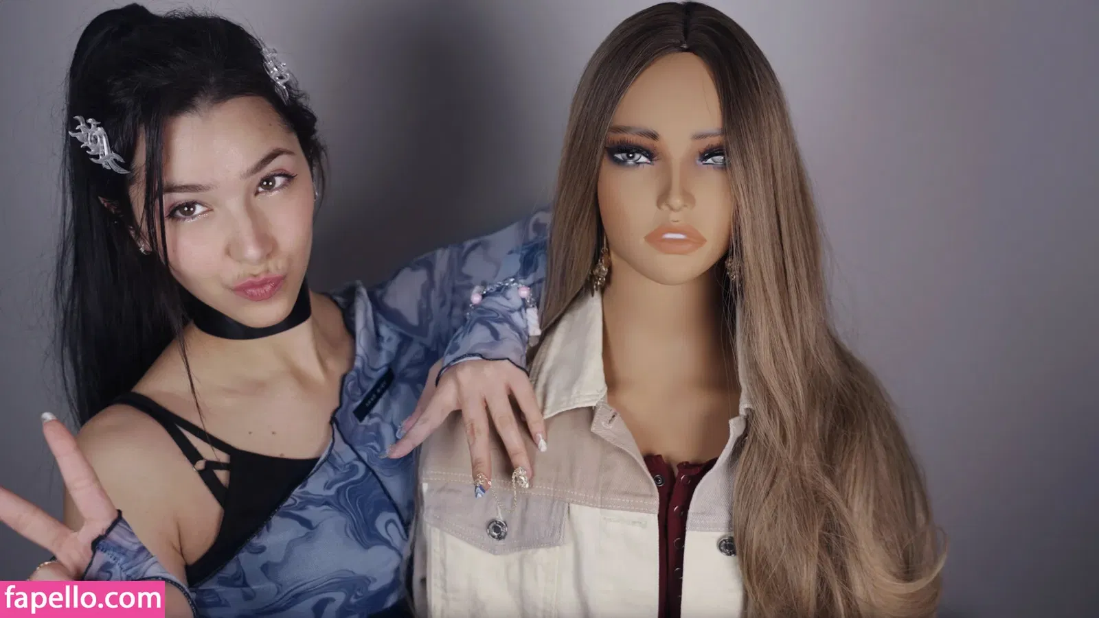 ASMR Glow Onlyfans Photo Gallery 