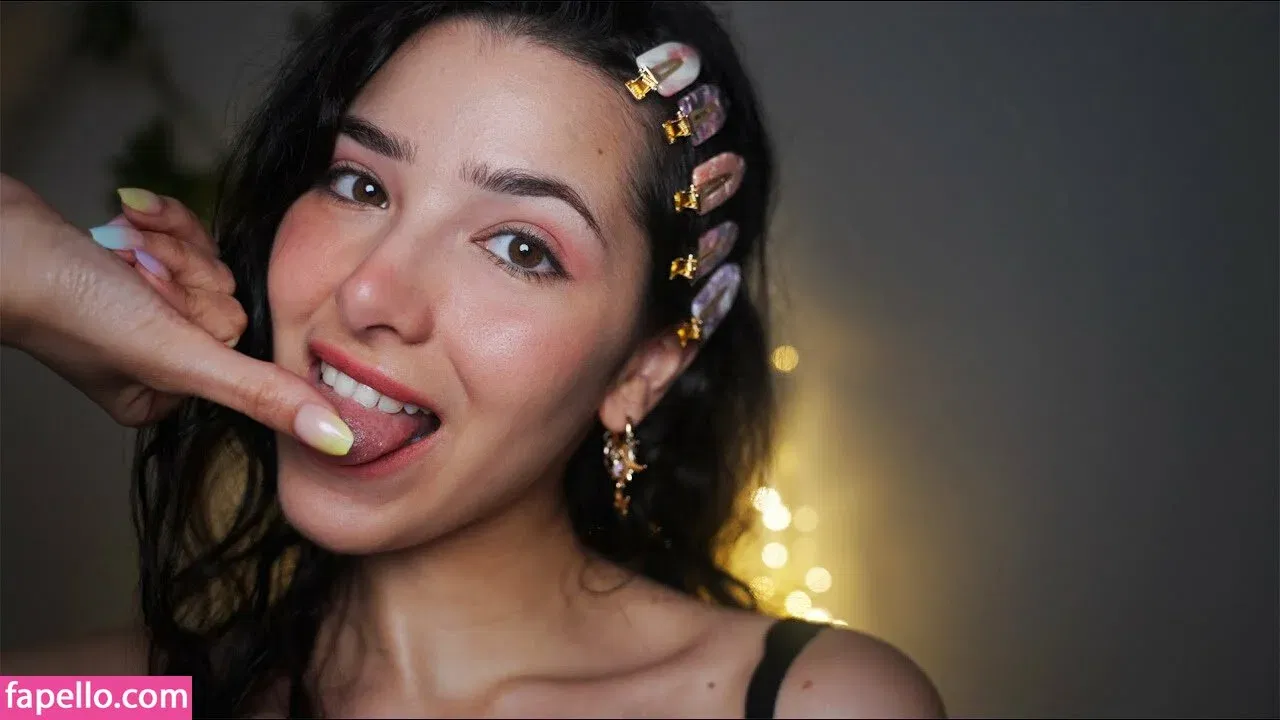 ASMR Glow Onlyfans Photo Gallery 