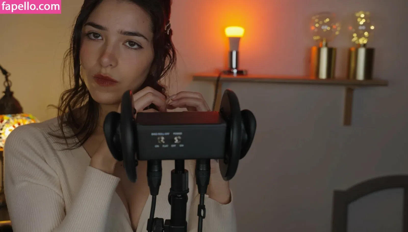 ASMR Glow Onlyfans Photo Gallery 