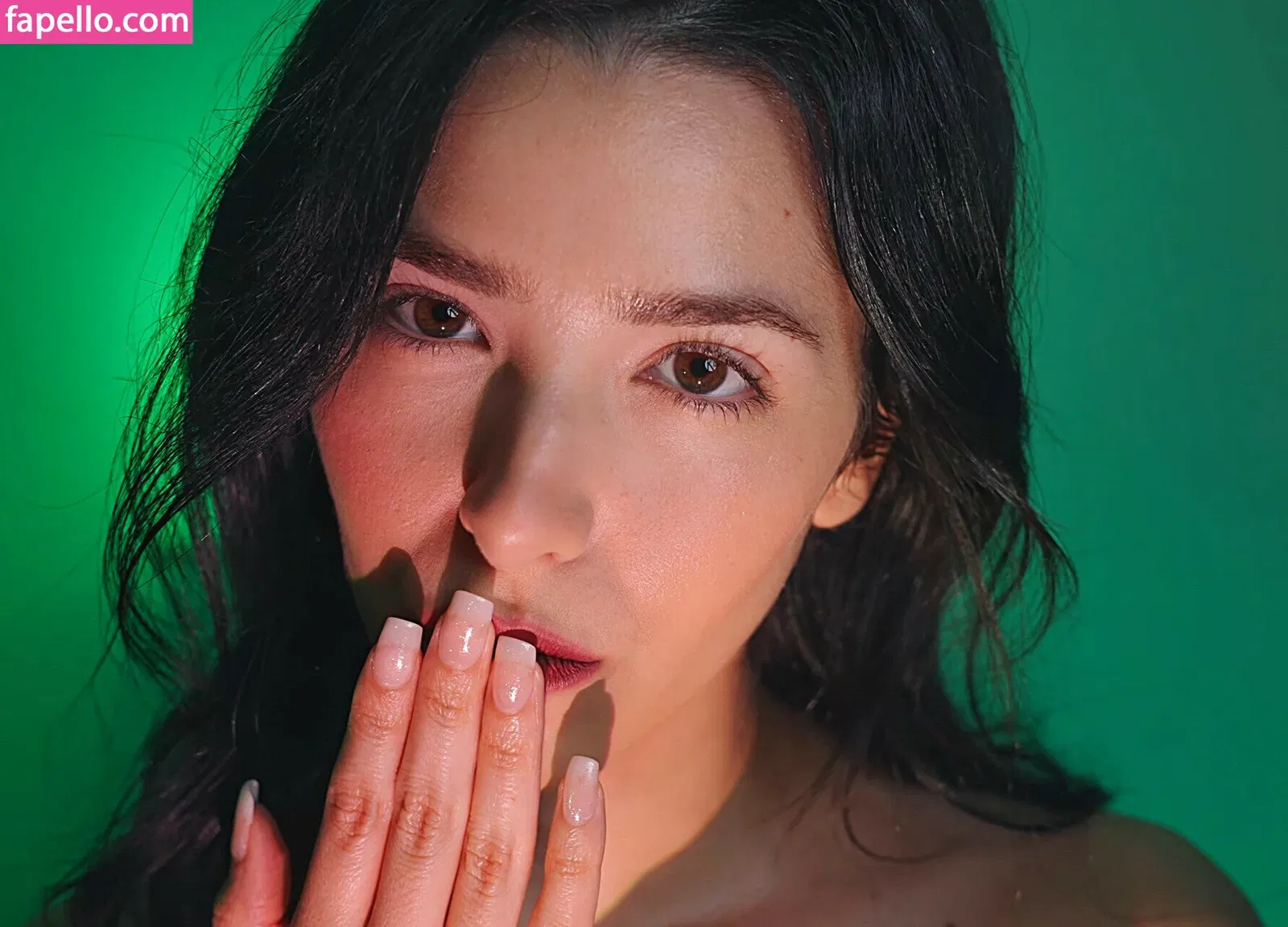 ASMR Glow Onlyfans Photo Gallery 