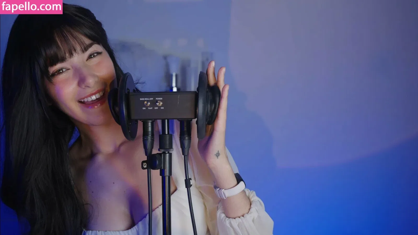 ASMR Glow Onlyfans Photo Gallery 