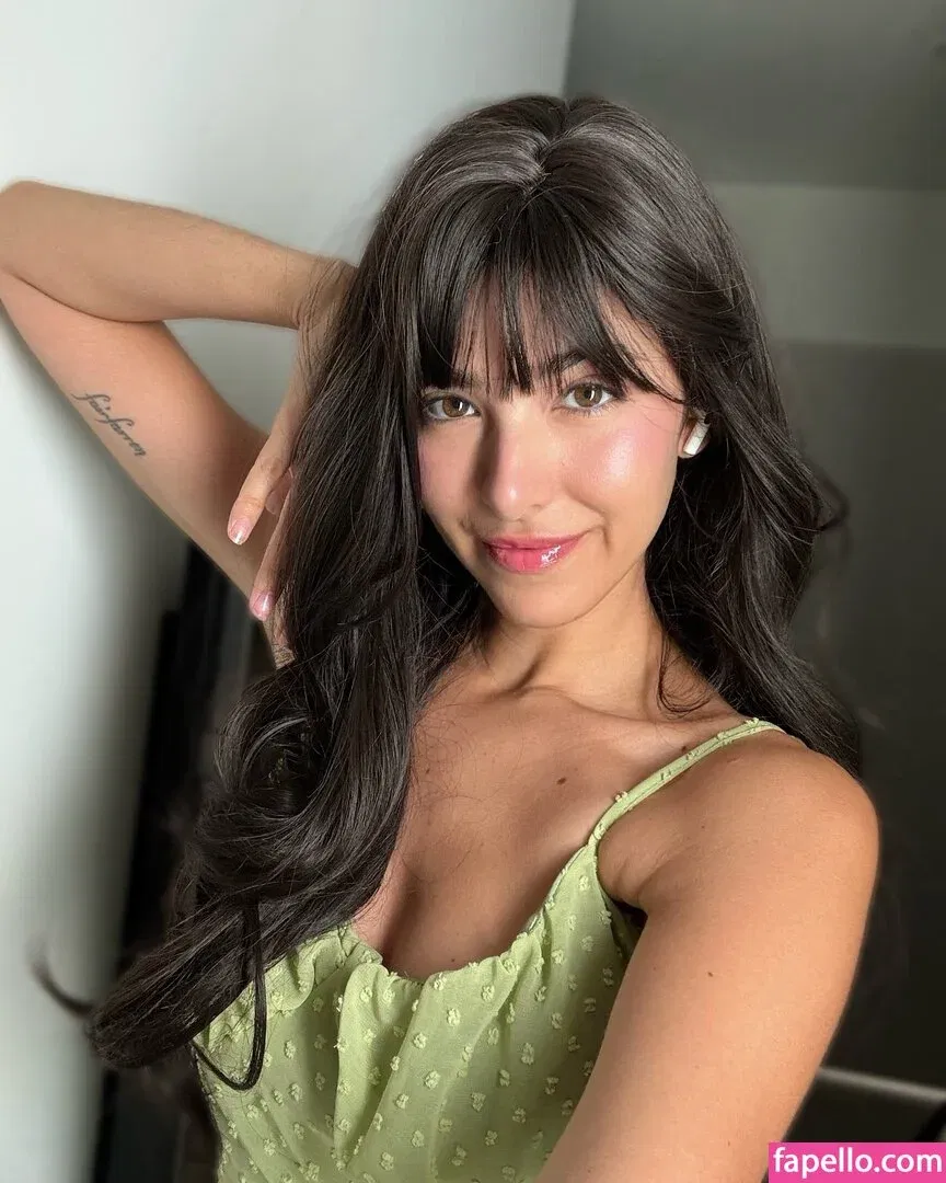 ASMR Glow Onlyfans Photo Gallery 