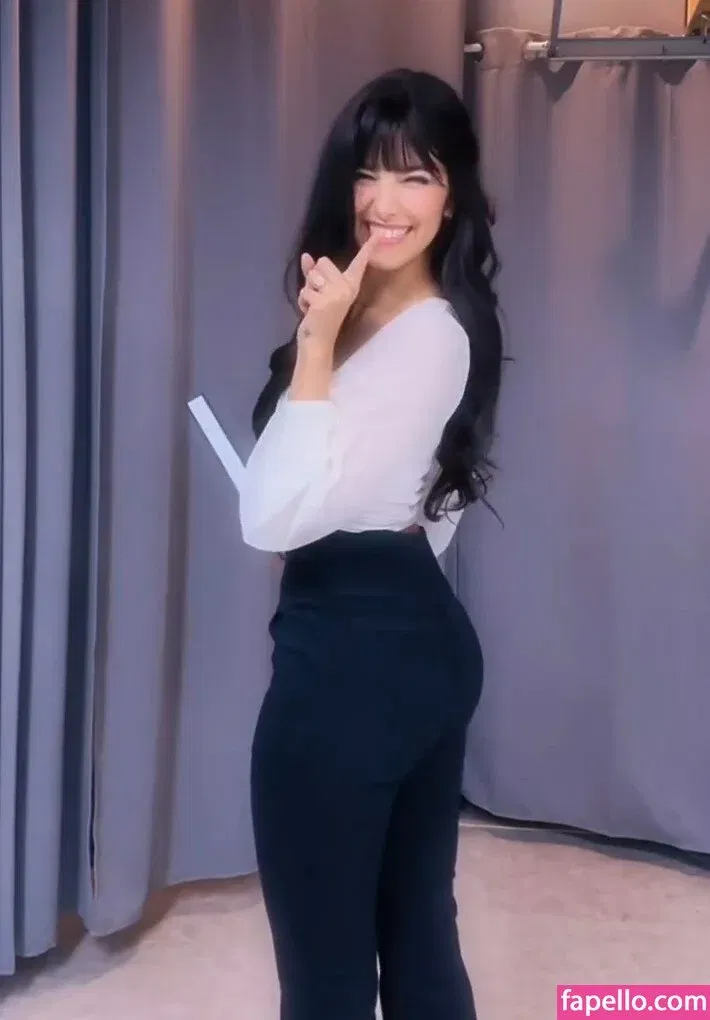 ASMR Glow Onlyfans Photo Gallery 