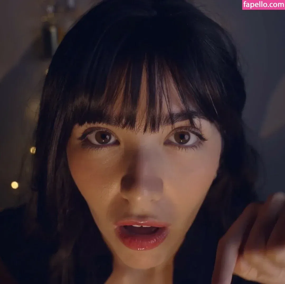 ASMR Glow Onlyfans Photo Gallery 