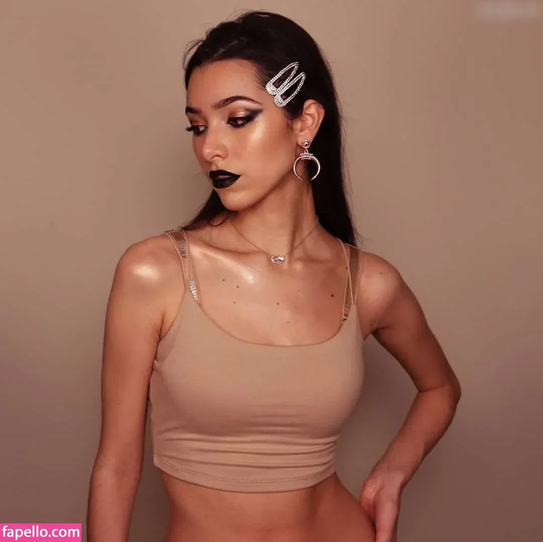 ASMR Glow Onlyfans Photo Gallery 