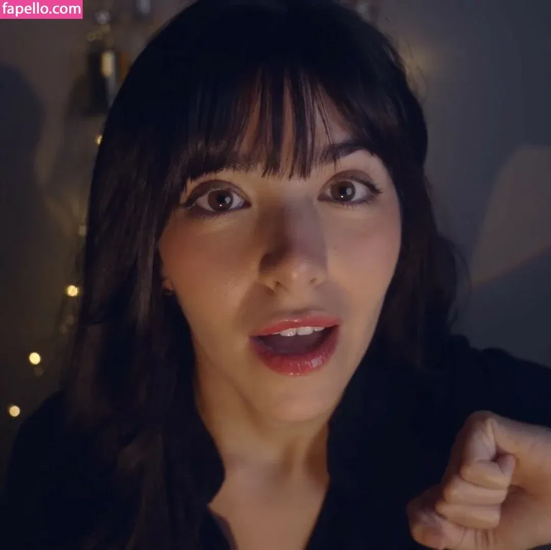 ASMR Glow Onlyfans Photo Gallery 