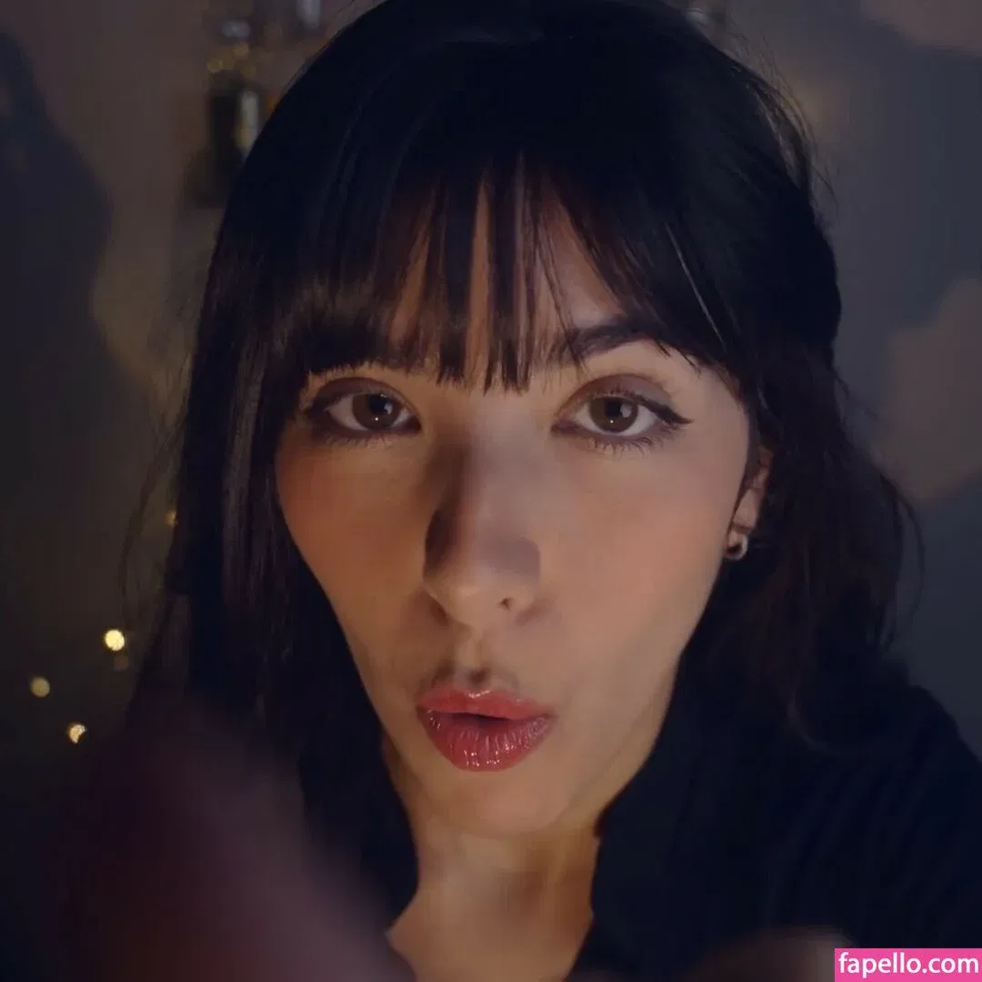 ASMR Glow Onlyfans Photo Gallery 