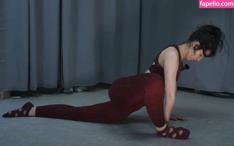 ASMR Glow Onlyfans Photo Gallery 