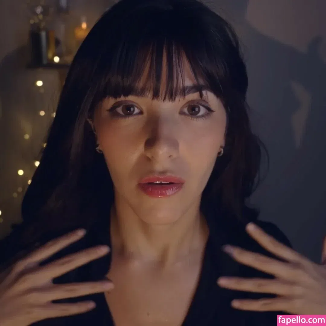 ASMR Glow Onlyfans Photo Gallery 