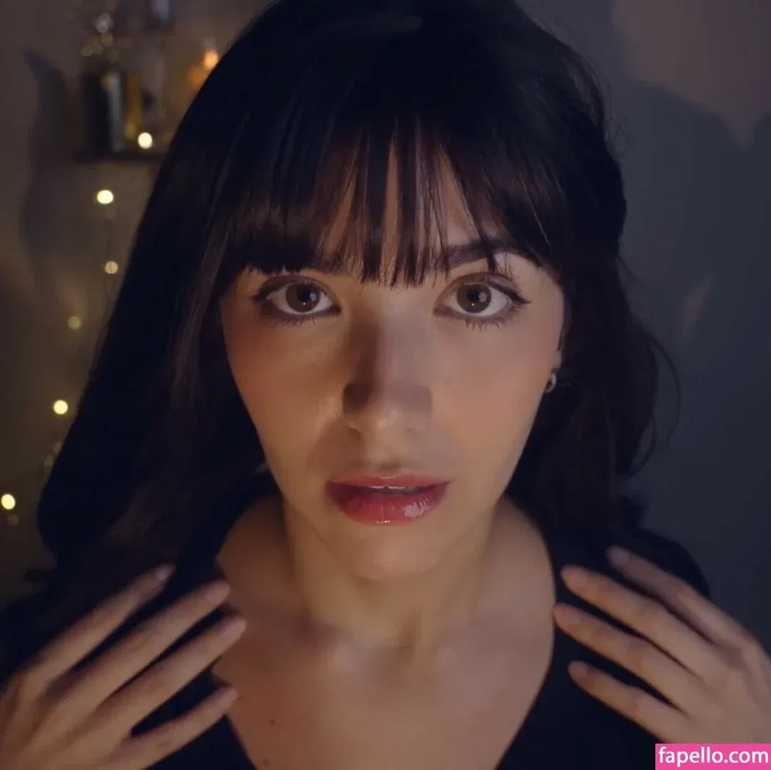 ASMR Glow Onlyfans Photo Gallery 