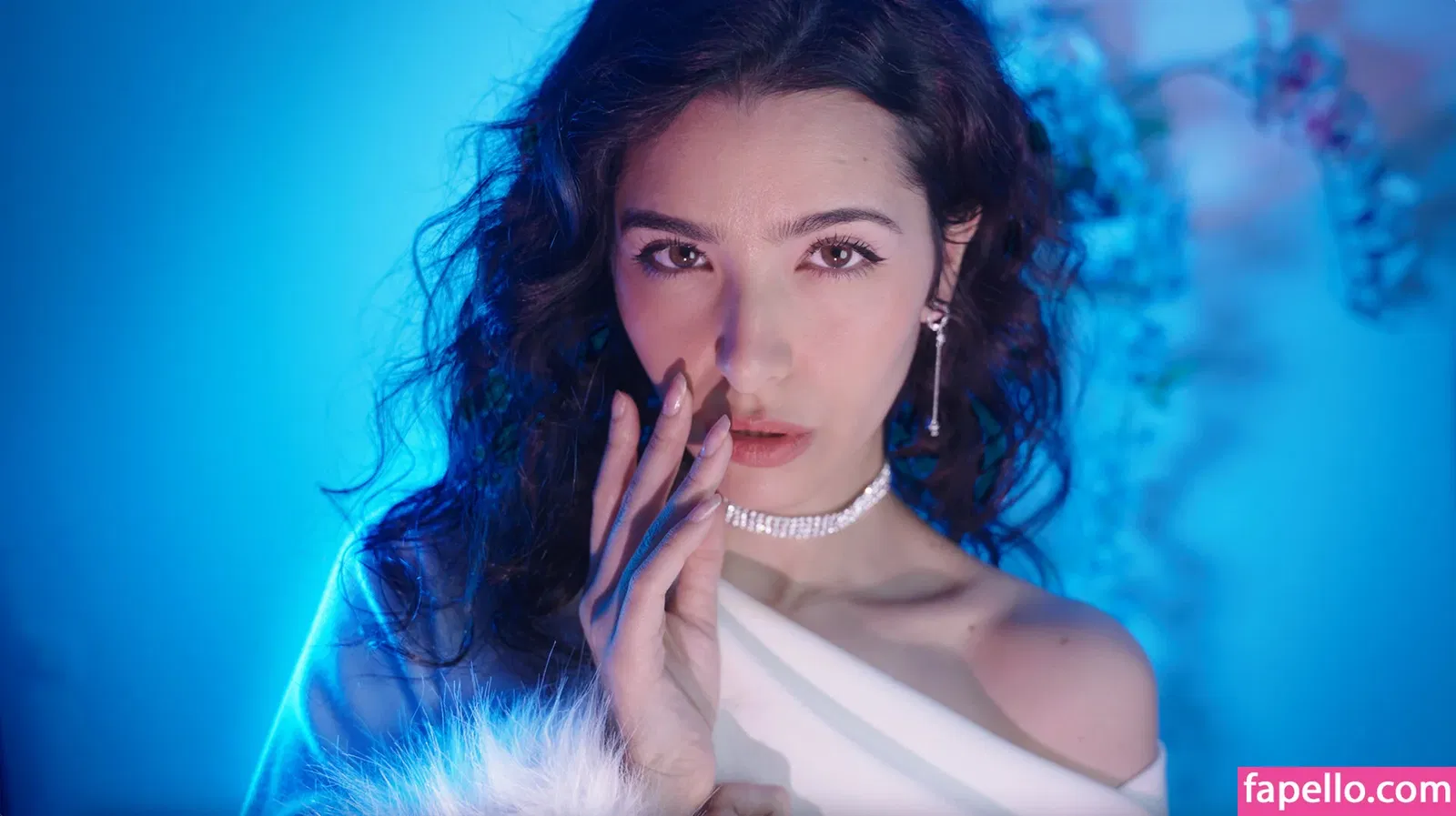 ASMR Glow Onlyfans Photo Gallery 