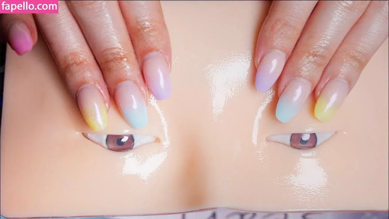 ASMR Glow Onlyfans Photo Gallery 