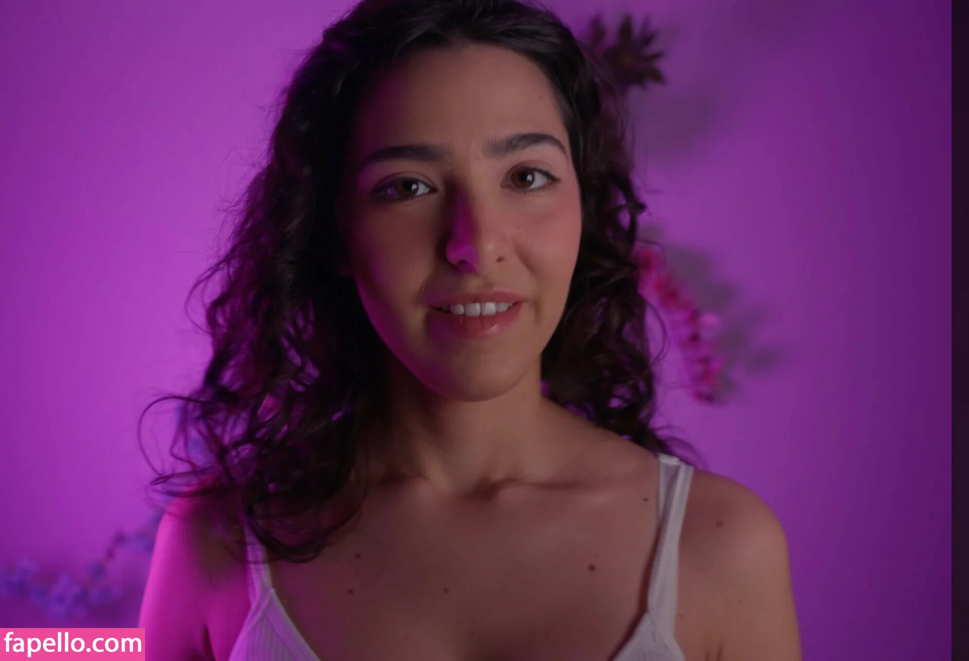 ASMR Glow Onlyfans Photo Gallery 