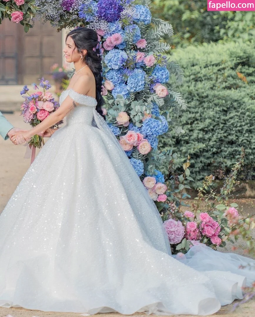 ASMR Glow Onlyfans Photo Gallery 