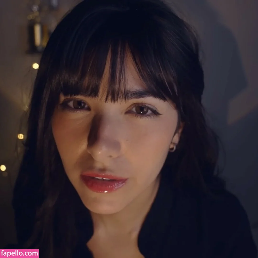 ASMR Glow Onlyfans Photo Gallery 