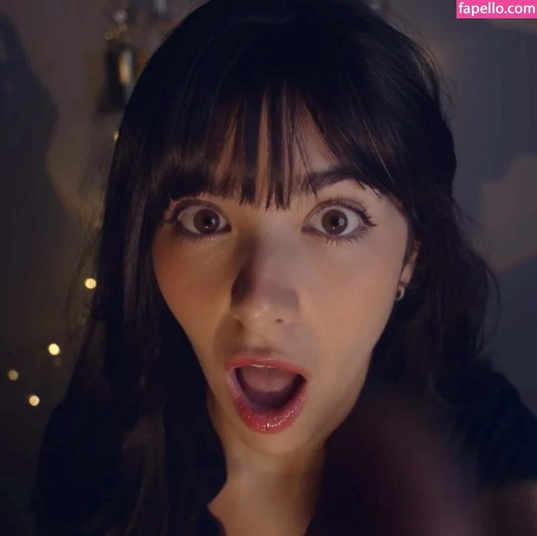 ASMR Glow Onlyfans Photo Gallery 