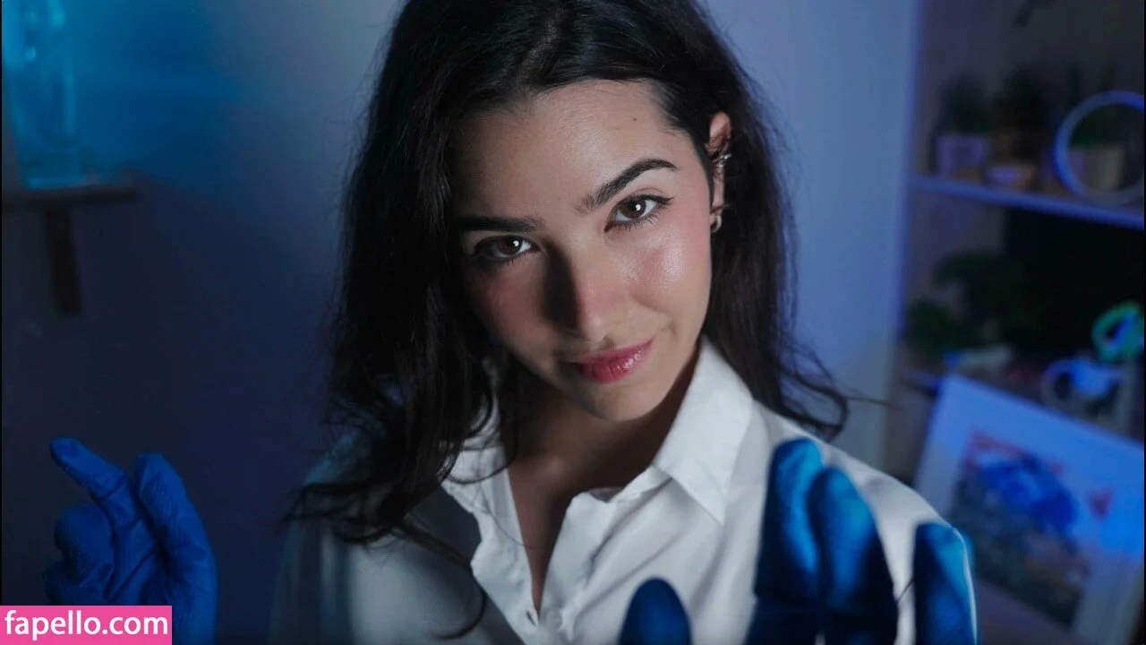 ASMR Glow Onlyfans Photo Gallery 