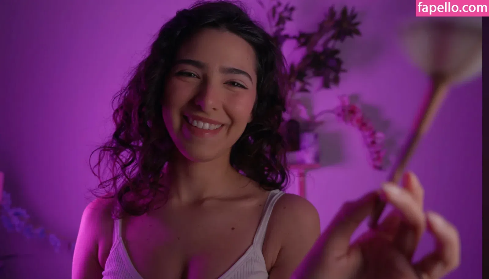 ASMR Glow Onlyfans Photo Gallery 