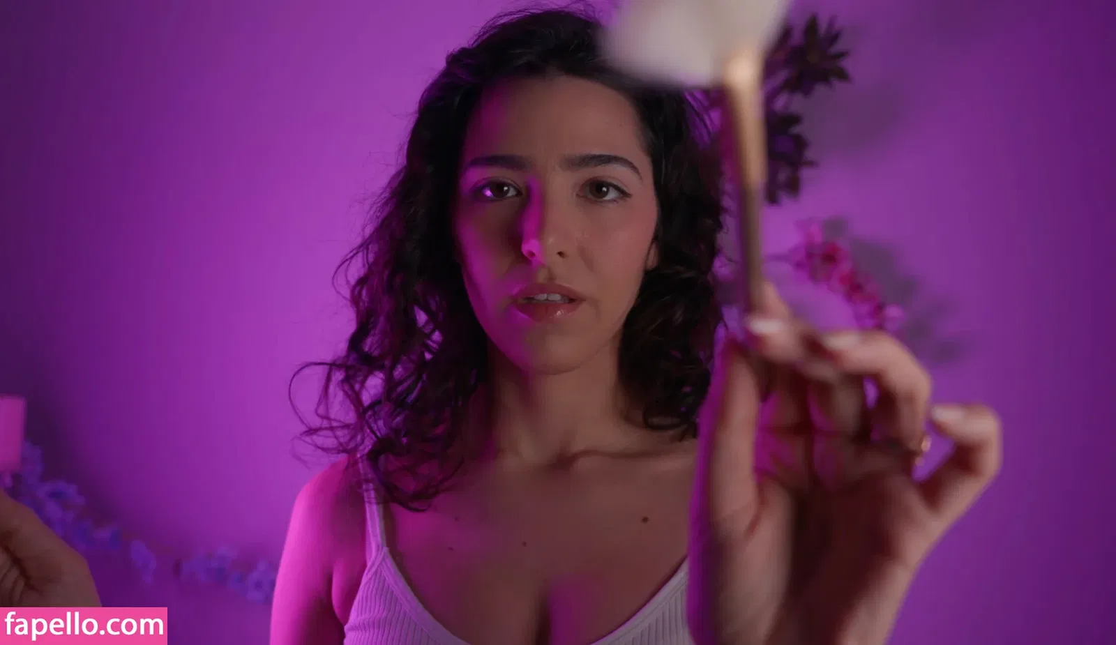 ASMR Glow Onlyfans Photo Gallery 