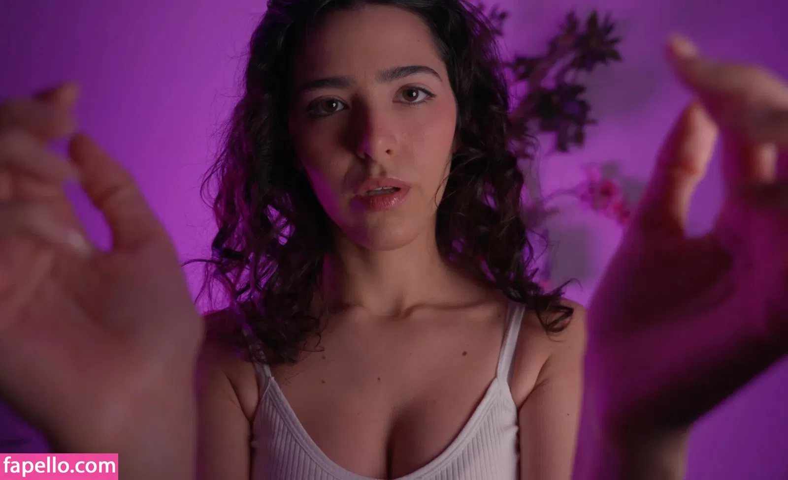 ASMR Glow Onlyfans Photo Gallery 