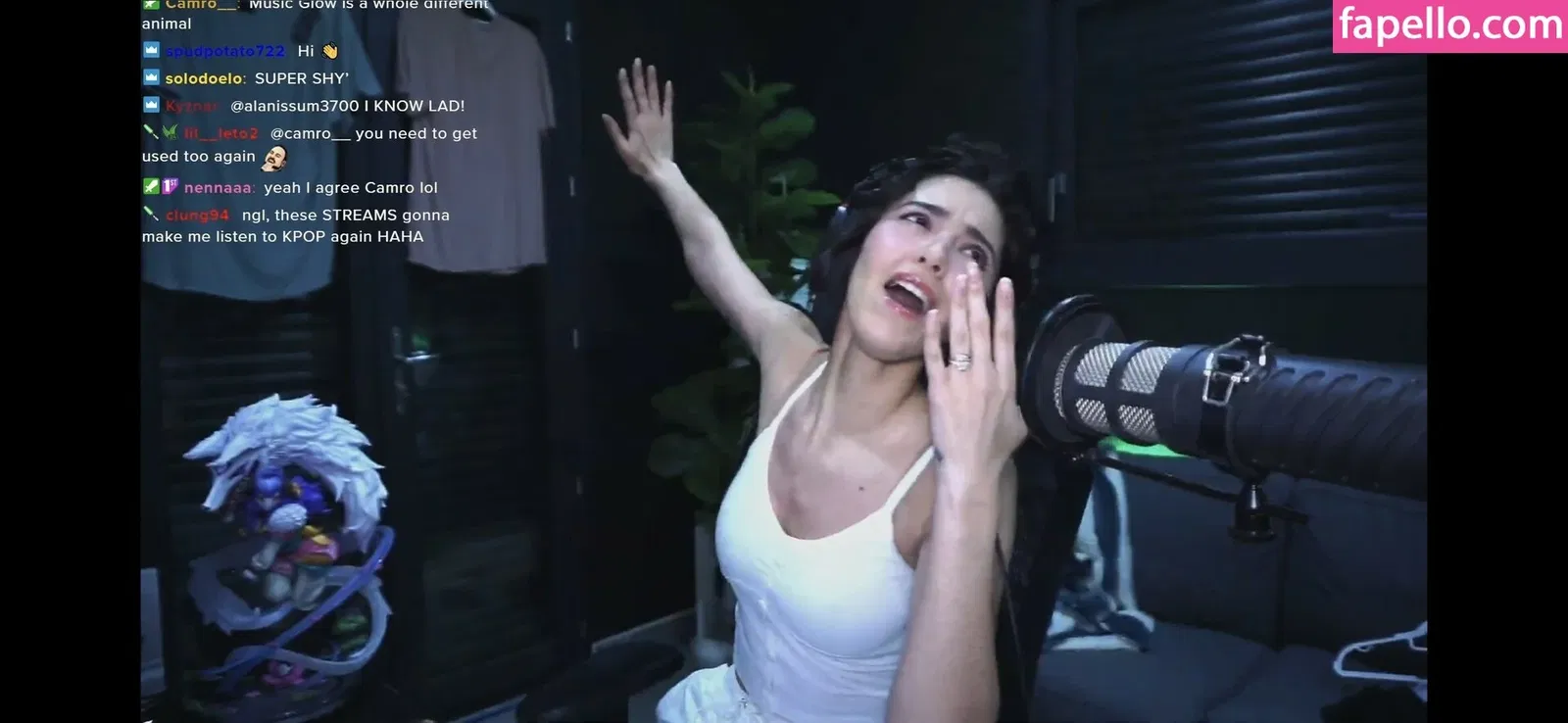 ASMR Glow Onlyfans Photo Gallery 