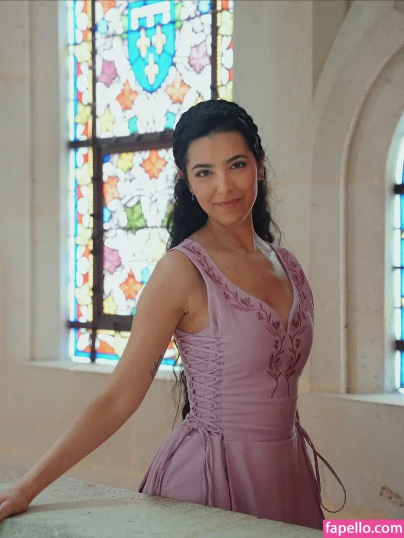 ASMR Glow Onlyfans Photo Gallery 