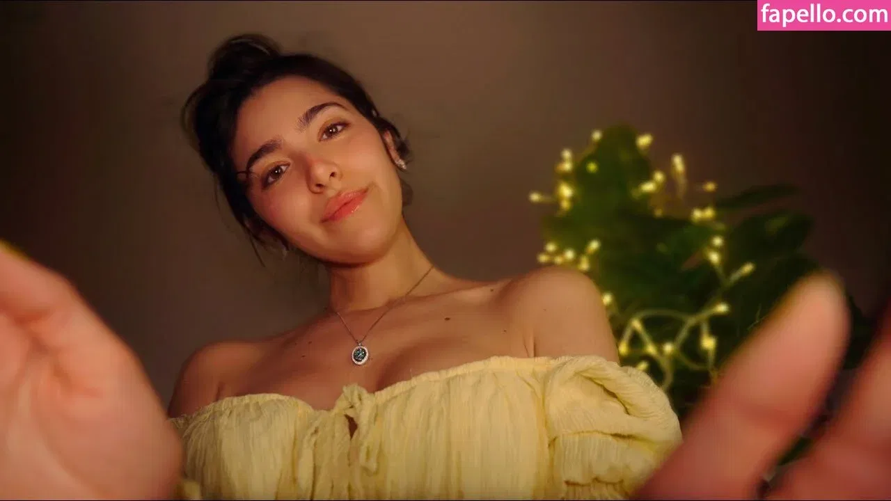 ASMR Glow Onlyfans Photo Gallery 