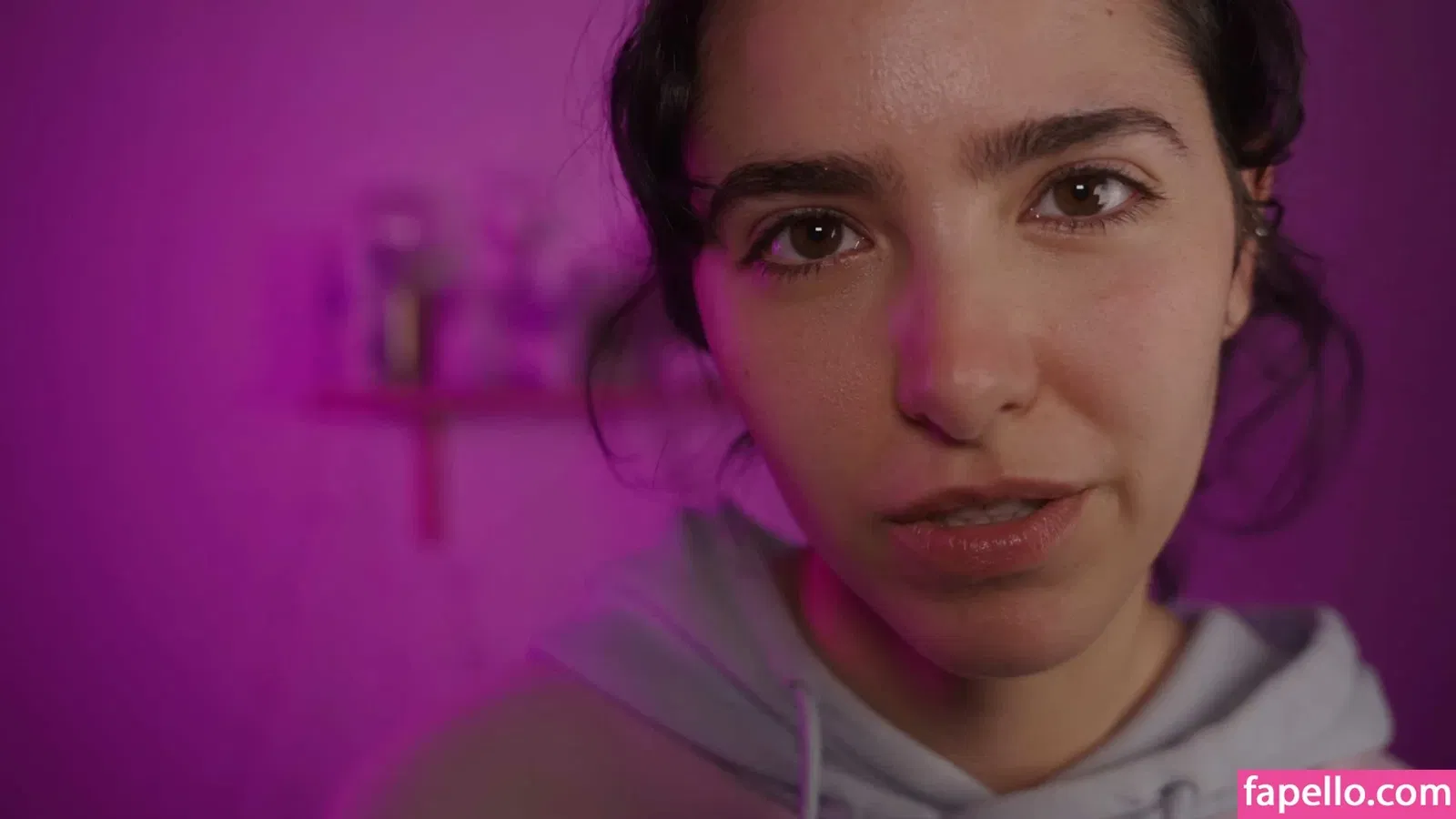 ASMR Glow Onlyfans Photo Gallery 