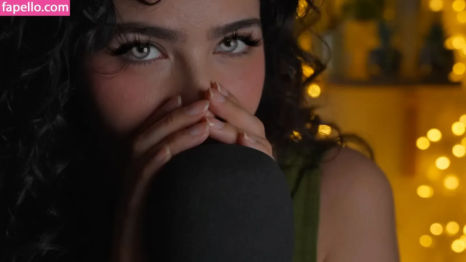 ASMR Glow Onlyfans Photo Gallery 