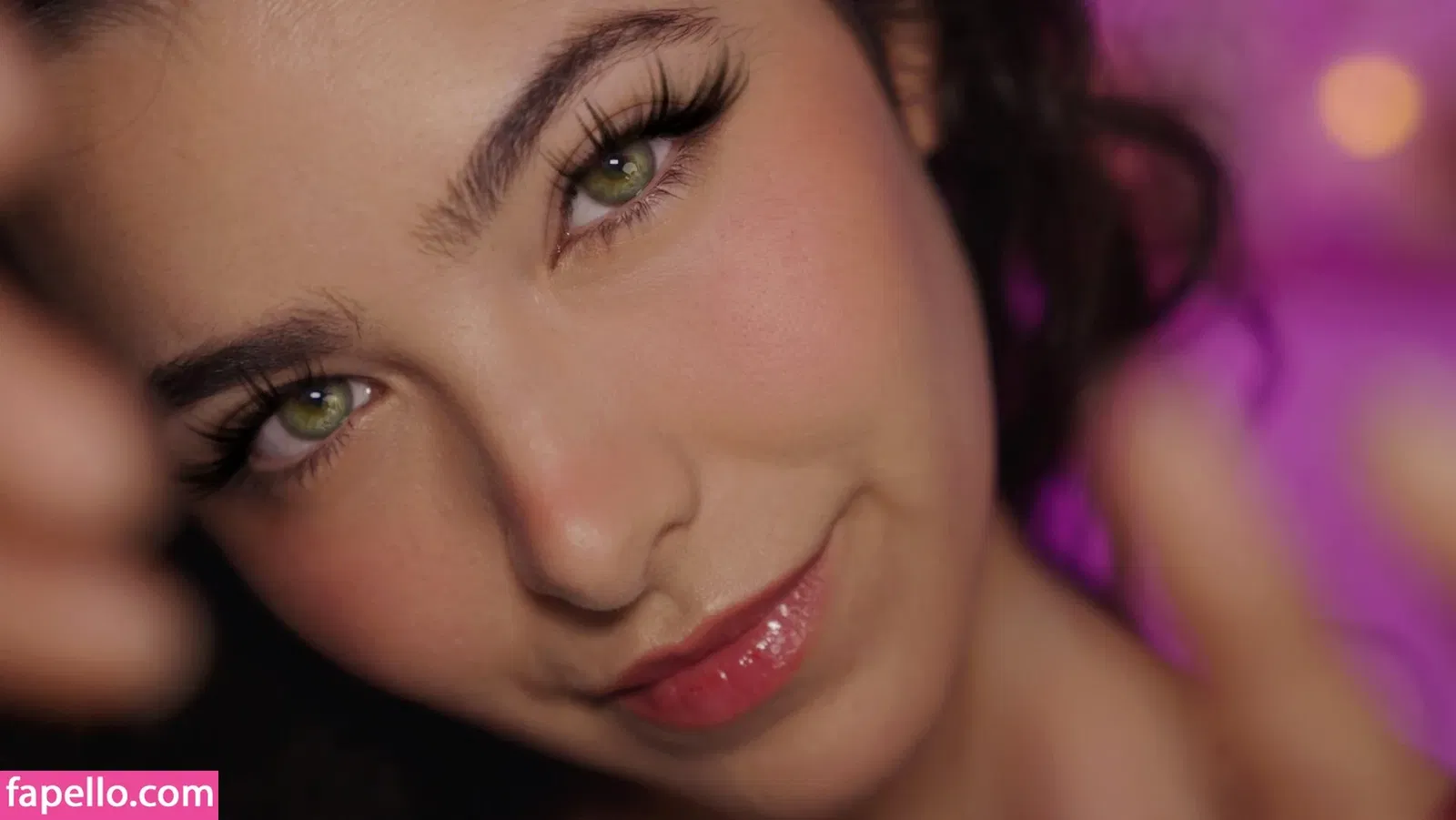 ASMR Glow Onlyfans Photo Gallery 