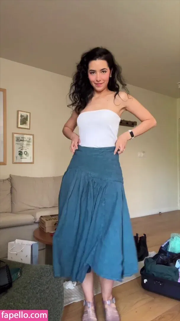 ASMR Glow Onlyfans Photo Gallery 