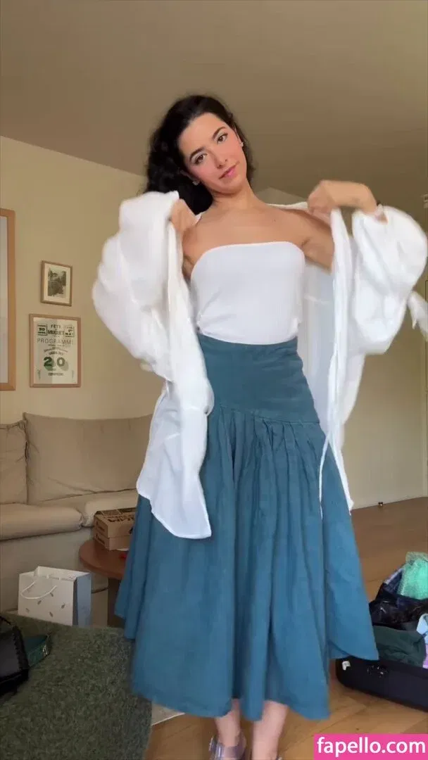 ASMR Glow Onlyfans Photo Gallery 