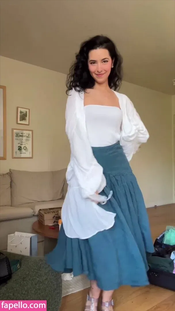 ASMR Glow Onlyfans Photo Gallery 