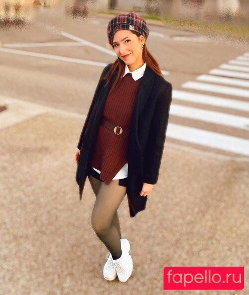 ASMR Glow Onlyfans Photo Gallery 