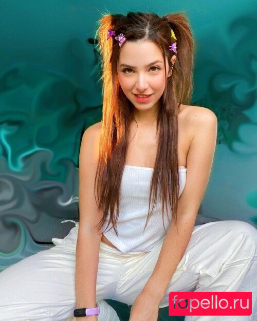 ASMR Glow Onlyfans Photo Gallery 