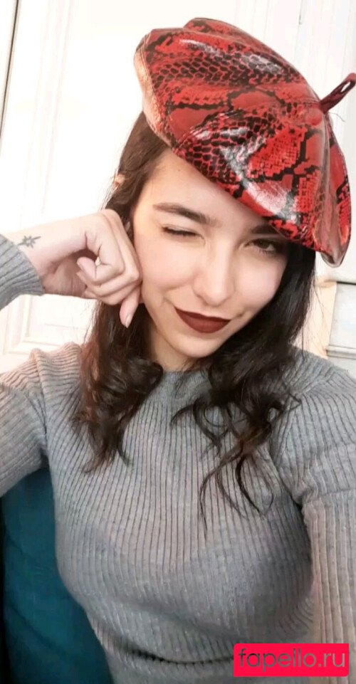 ASMR Glow Onlyfans Photo Gallery 