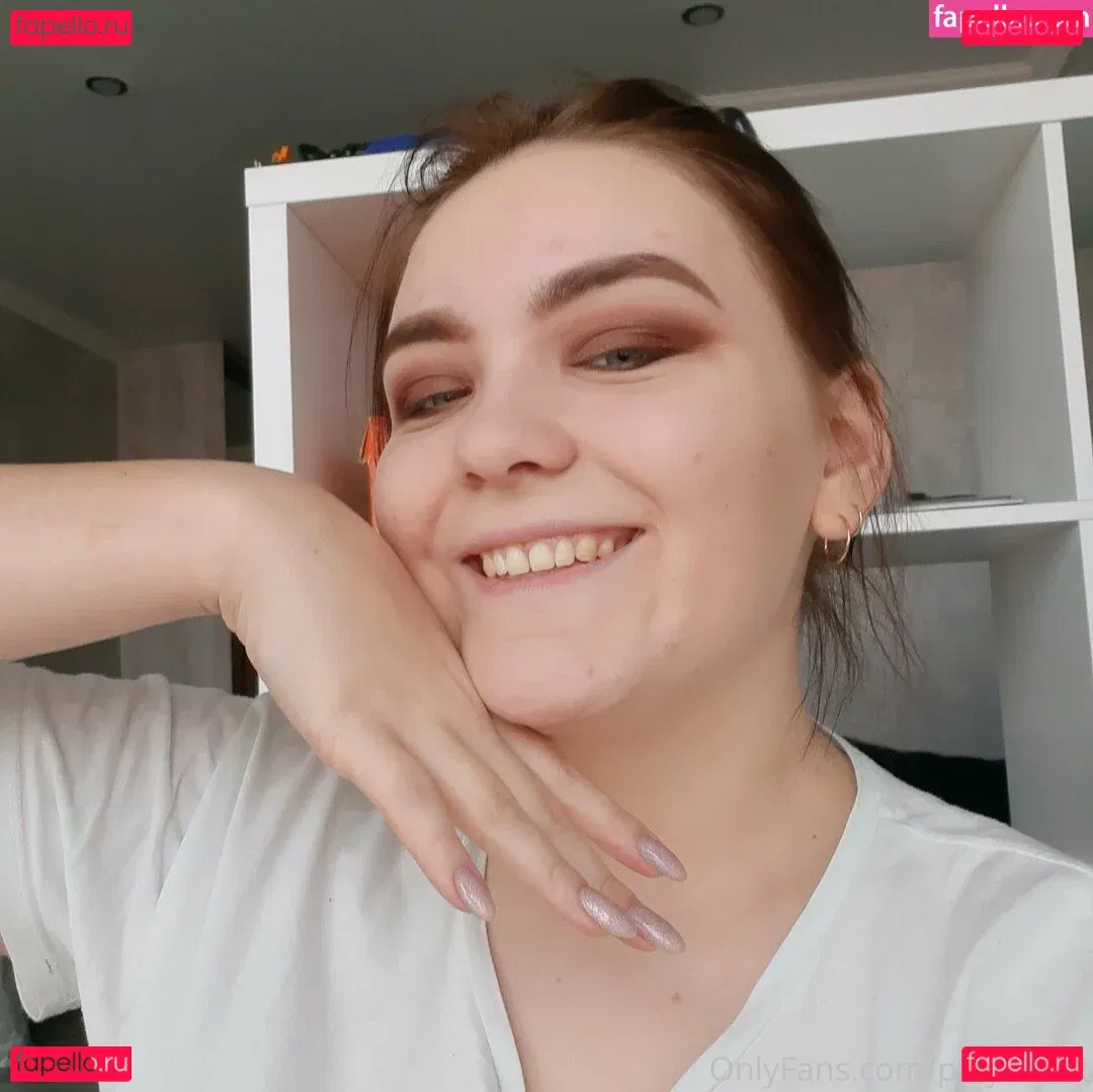 polysweet Onlyfans Photo Gallery 