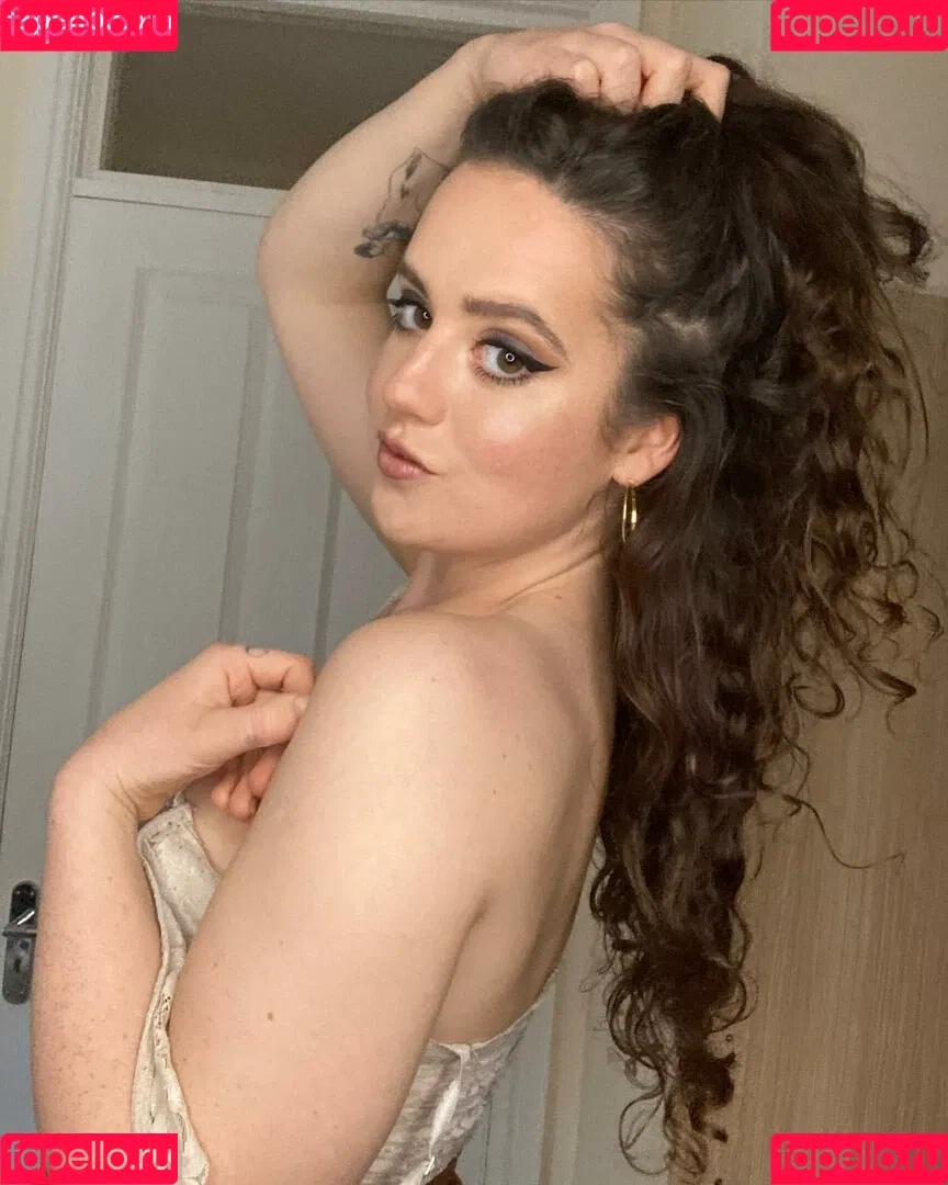 Venus Energy Onlyfans Photo Gallery 