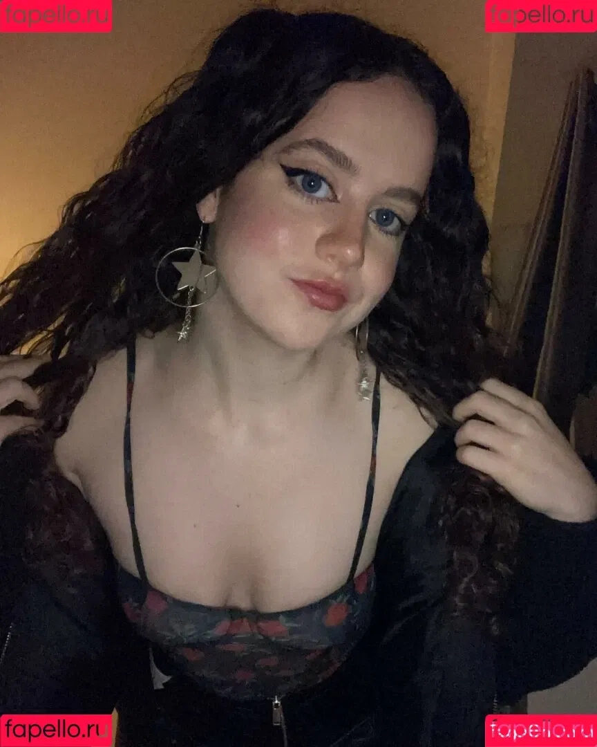Venus Energy Onlyfans Photo Gallery 