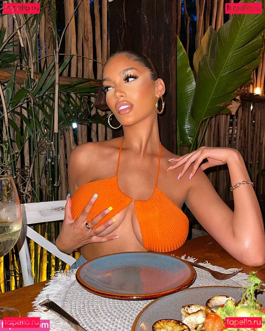 Carina Griff Onlyfans Photo Gallery 