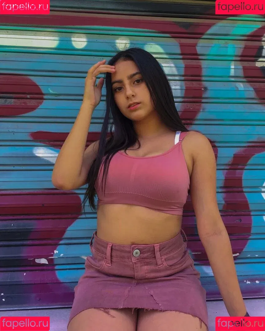 Danahe Vasquez Onlyfans Photo Gallery 